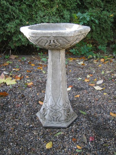KBB79 Art Deco Bird Bath KBB79 Art Deco Bird Bath